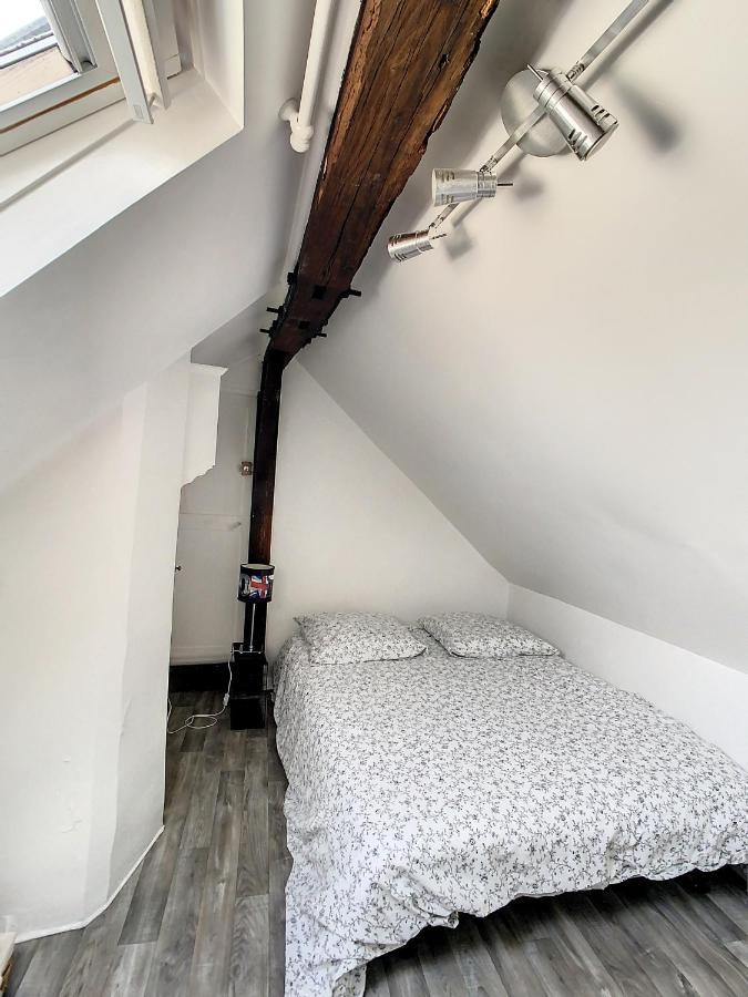 Studio Duplex Centre Ville Cathedrale 2 Pers Wifi Apartment *